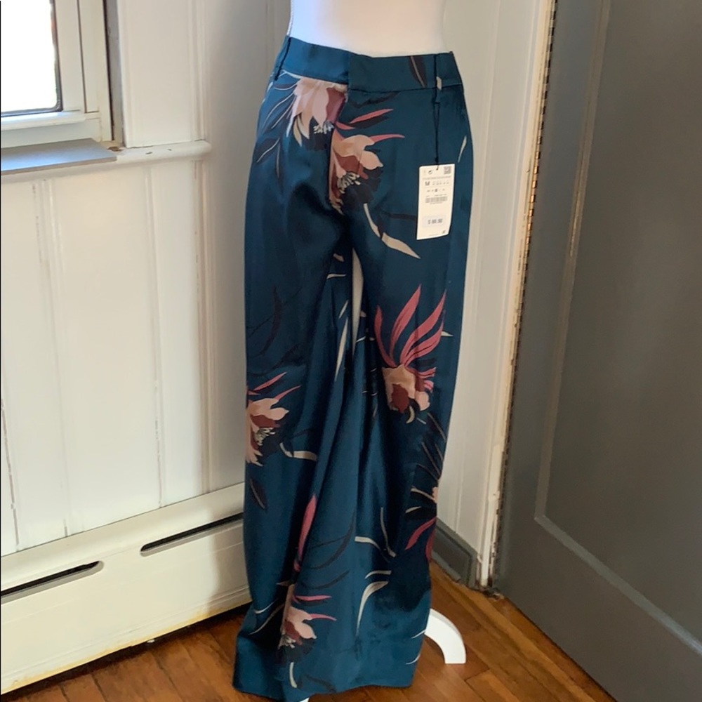 NWT ZARA Blue Floral Printed Palazzo Trousers